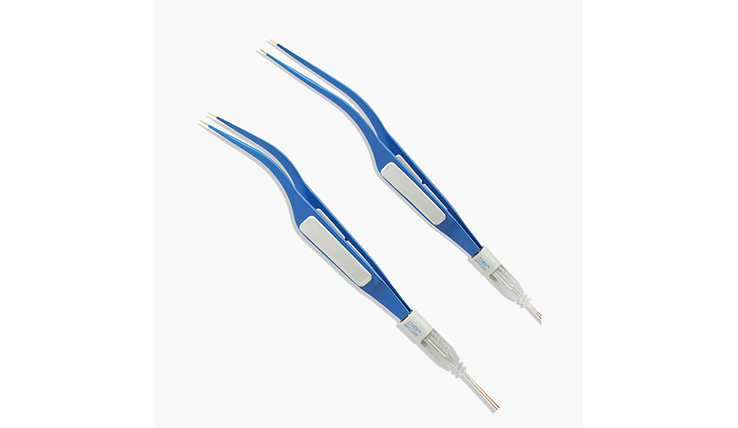 Two bipolar forceps with bayonet handles