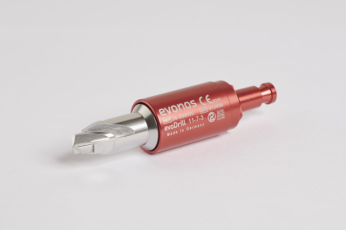 evoDrill perforator, side view